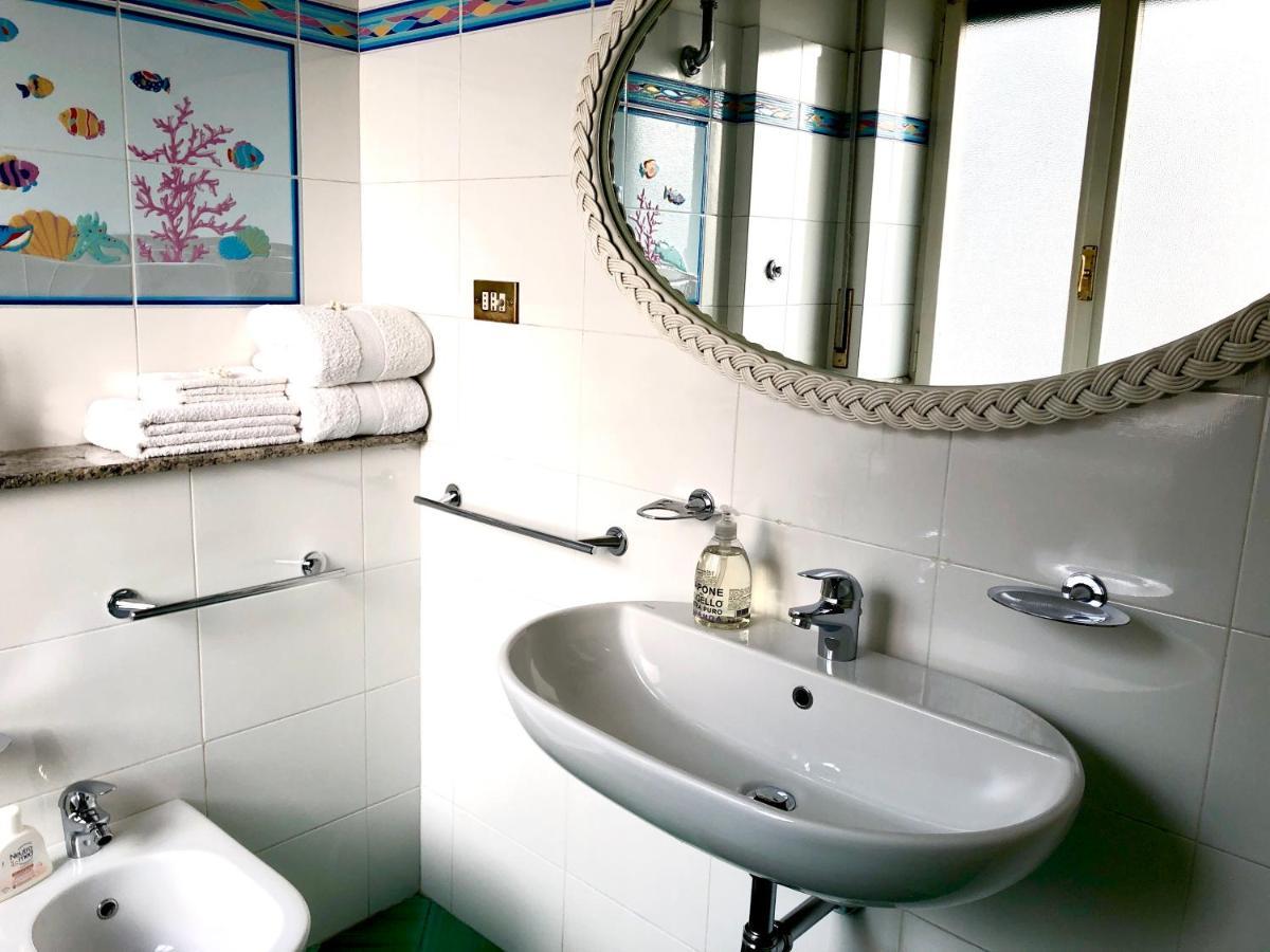 רומא Questa Casa Non E Un Albergo Ciu-Atr 9390-9 מראה חיצוני תמונה